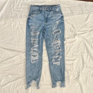 American Eagle Mom Jean